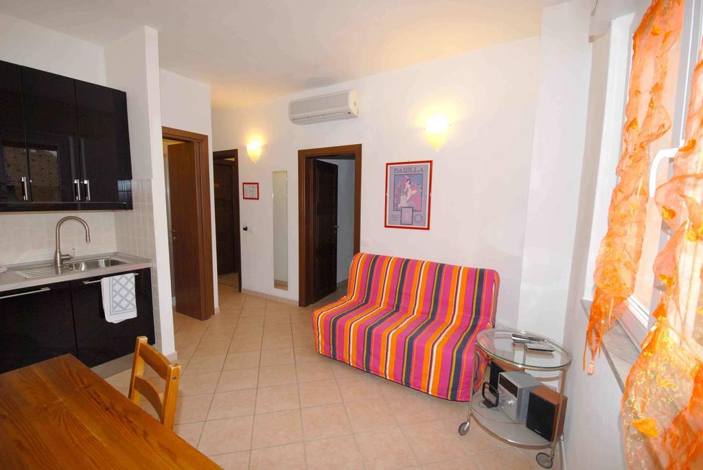 Hotel Luana Viareggio Kültér fotó